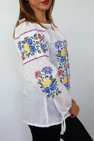 Ie Traditionala Lori [3]