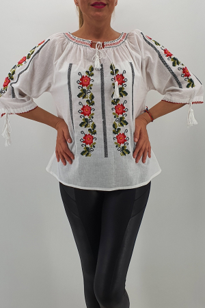 Ie Traditionala Bogdana [0]