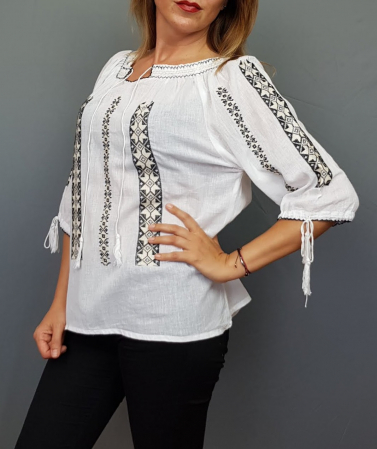 Ie Traditionala Sabina 2 [1]