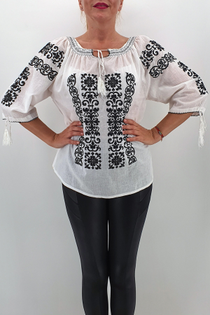 Ie Traditionala Blandiana [2]