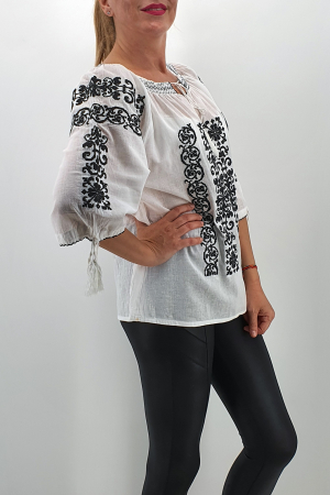 Ie Traditionala Blandiana [1]