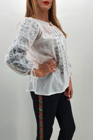 Ie Traditionala Calinda 2 [2]