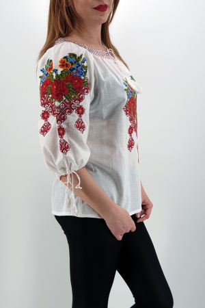 Ie Traditionala Trandafira [2]