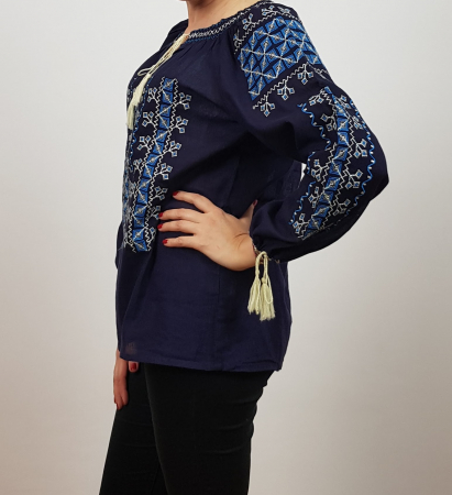 Ie Traditionala Carmen 2 [3]