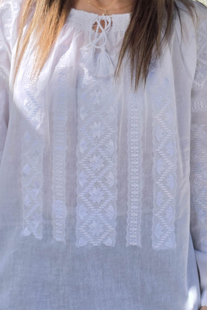 Ie Traditionala Codruta 77 [2]