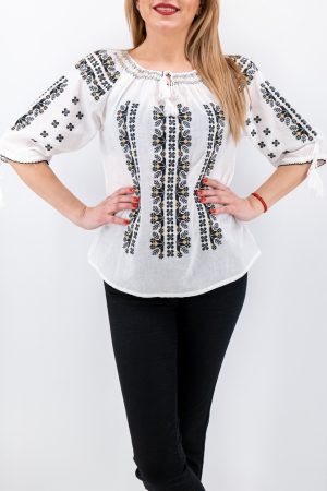 Ie Traditionala Corina 22 [1]