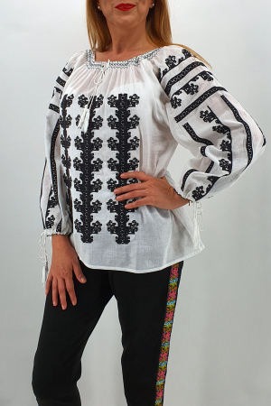 Ie Traditionala Corina 9 [2]