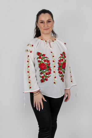 Ii Maneca Lunga - Ie Traditionala cu Emilia