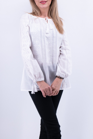 Ie Traditionala cu Codruta 22 [1]