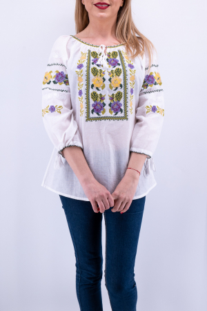 Ie Traditionala Clementina [2]