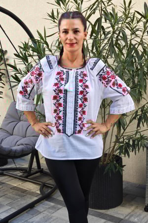 Femei - Ie Traditionala Antonia 5