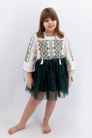 Ie traditionala fetite Andreia [0]