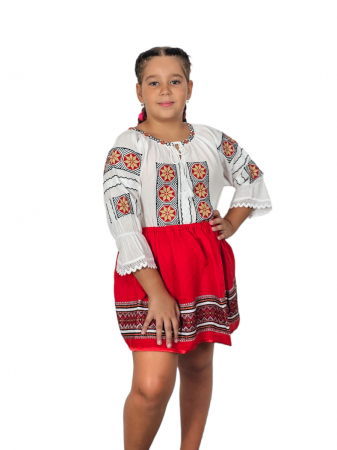 Fetite - Ie traditionala fetite Bucura