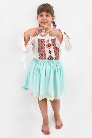 Ie traditionala fetite Hortensia [3]