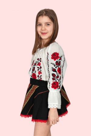 Ie traditionala fetite Steluta 7 [2]