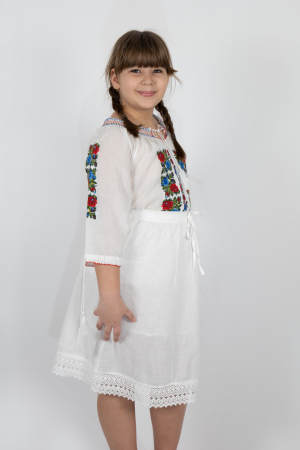 Ie traditionala fetite Fatima 3 [2]