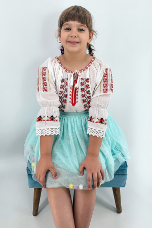 MEGA REDUCERI - Ie traditionala fetite Liliana 3