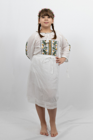 Fetite - Ie traditionala fetite Florinela