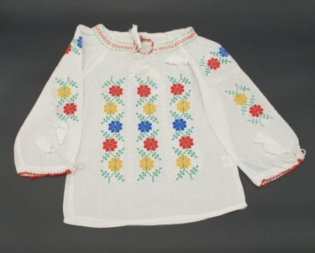 Ie traditionala Fetita Mioara 2 [0]