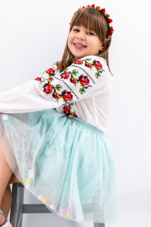 Ie traditionala fetite Selena [5]