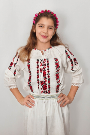 Copii - Ie traditionala fetite Steliana
