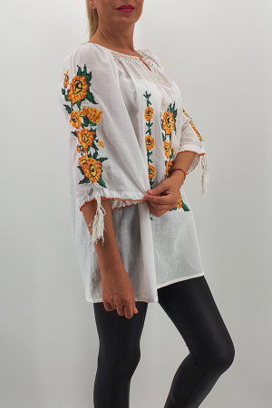 Ie Traditionala Consuelo [2]