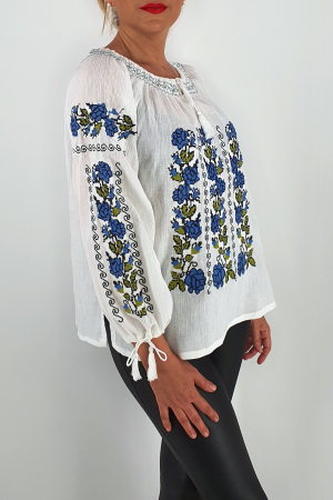 Ie Traditionala Gili [3]