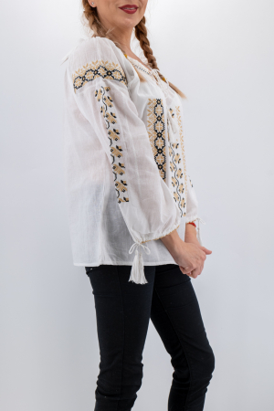 Ie Traditionala Ines 3 [2]