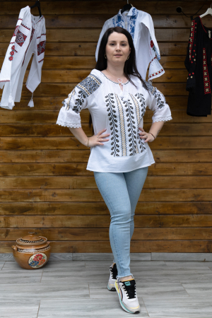 Ie Traditionala Ines 6 [1]