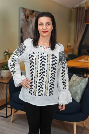 Ii Maneca Lunga - Ie Traditionala Ines 10