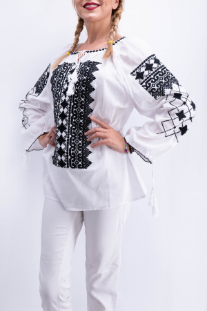 Ie Traditionala Iona 3 [4]