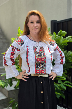 Ii Maneca Lunga - Ie Traditionala Leonica 7