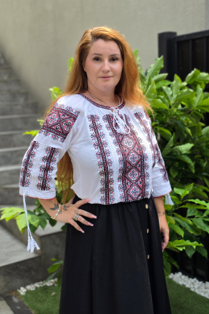 Ii Maneca 3/4 - Ie Traditionala Roxana