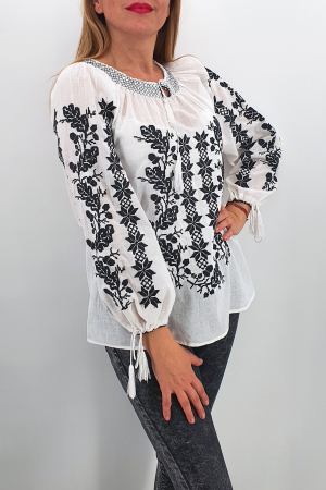 Ie Traditionala Canolia [0]