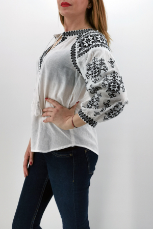 Ie Traditionala Loredana 6 [2]