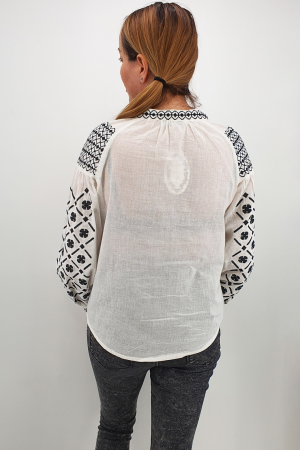 Ie Traditionala Loredana 12 [3]