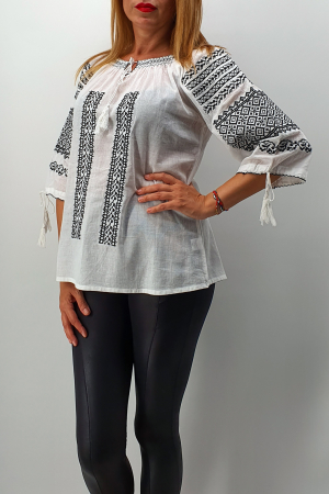 Ie Traditionala Luna [0]