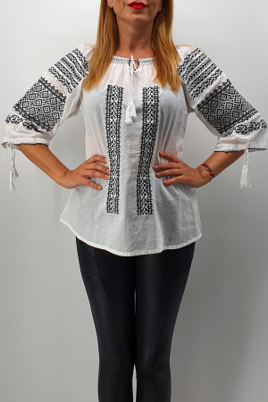 Ie Traditionala Luna [2]