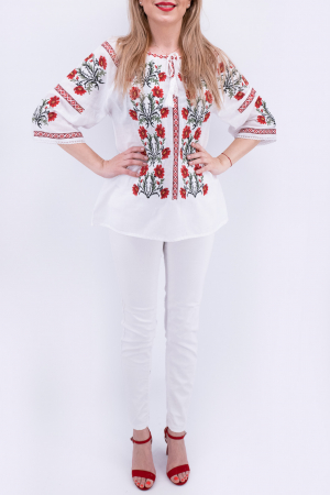 Ie Traditionala Maricica 12 [1]