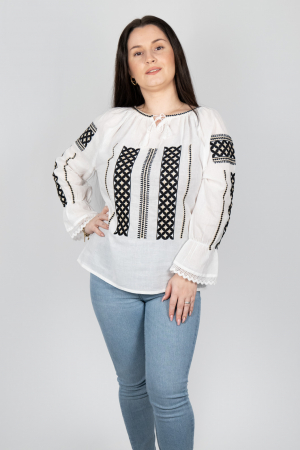 Ii Maneca Lunga - Ie Traditionala Melania 5