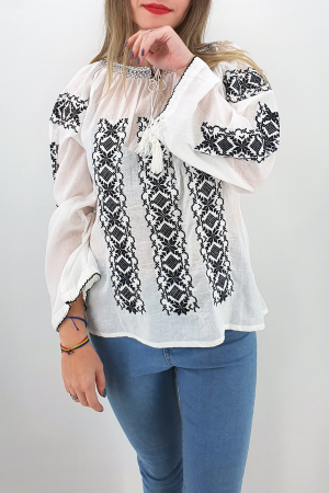 Ie Traditionala Lenuta [2]