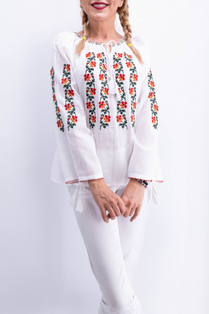 Ie Traditionala Minodora 8 [1]