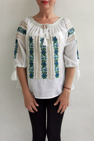 Ie Traditionala Naty [0]