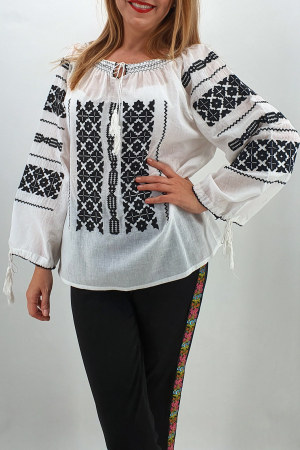 Ie Traditionala Costina [0]