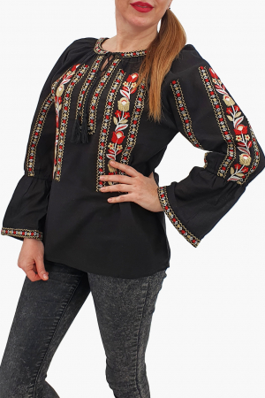 Ie Traditionala Raluca 3 [2]