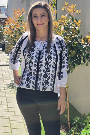 Ie Traditionala Cezara [1]