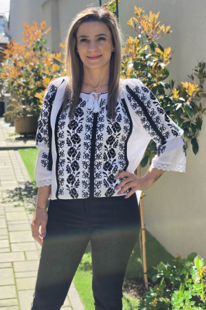 Ii Maneca 3/4 - Ie Traditionala Cezara