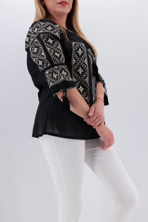 Ie Traditionala Iolanda [2]