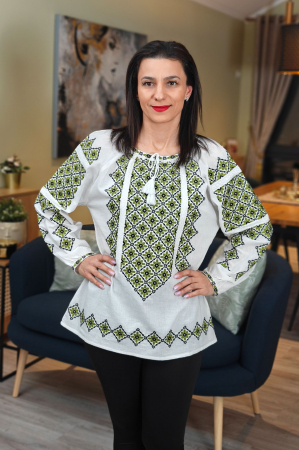 Ii Maneca Lunga - Ie Traditionala Albertina