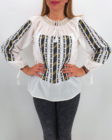 Ie Traditionala Teodora 2 [1]